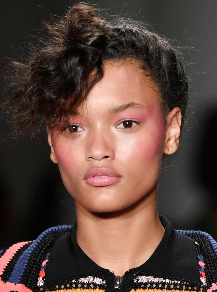 Tendance cheveux en surbrillance