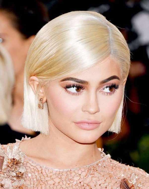 kylie jenner caret