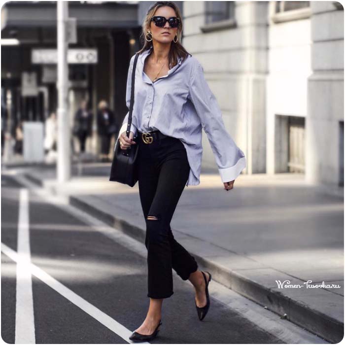 Ceinture noire avec pantalon