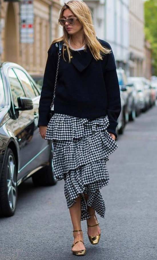 Cage Vichy sur la jupe