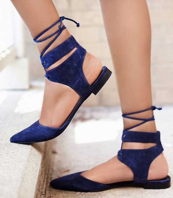 Ballerines pointues à lacets