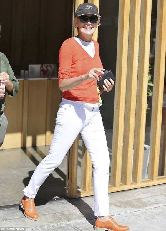 Tenues pastel et classiques