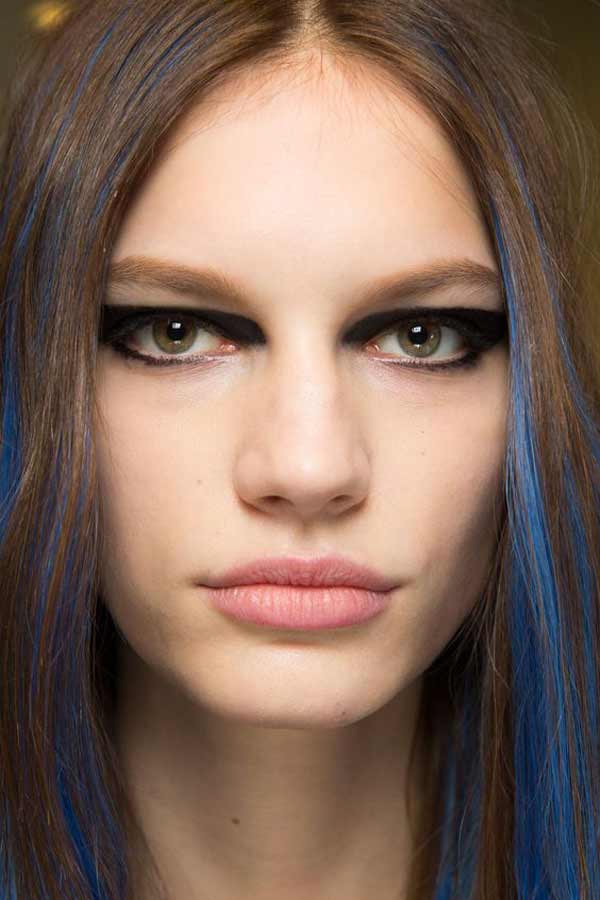 Tendance flèches graphiques 2026