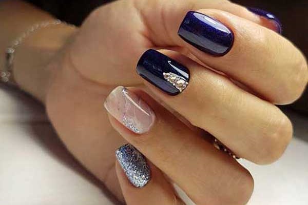 Les nuances de bleu sont à la mode dans les idées d'automne