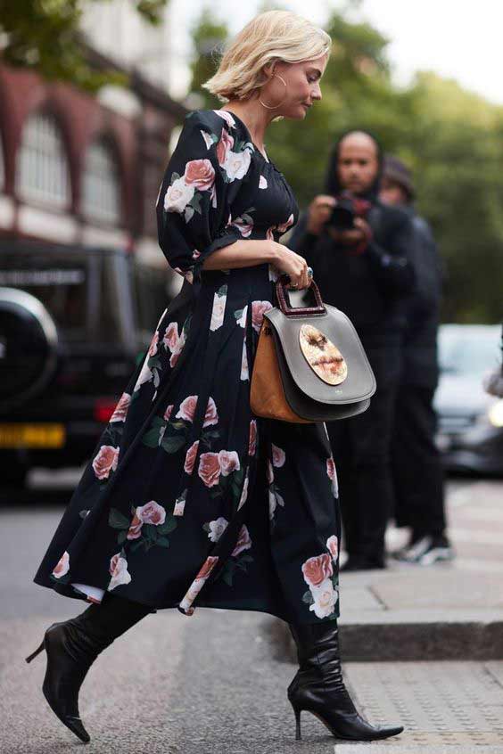 Robe volante avec de longues bottes