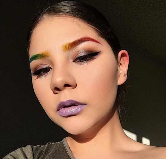 Sourcils multicolores