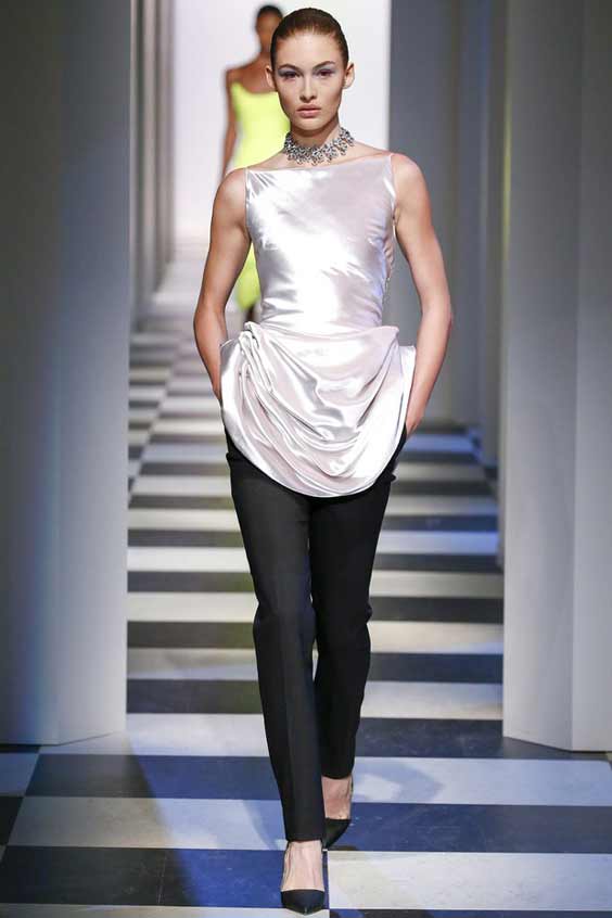 Tuniques festives féminines Oscar de la Renta 2026