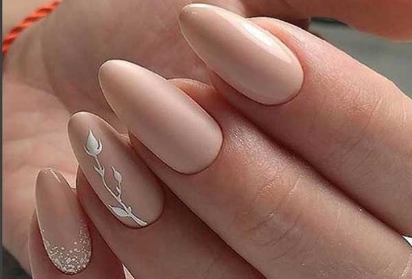 idées de manucure pour les ongles en amande, photo 1