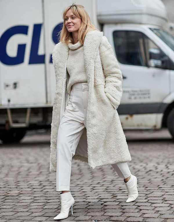 Bottines blanches à la mode