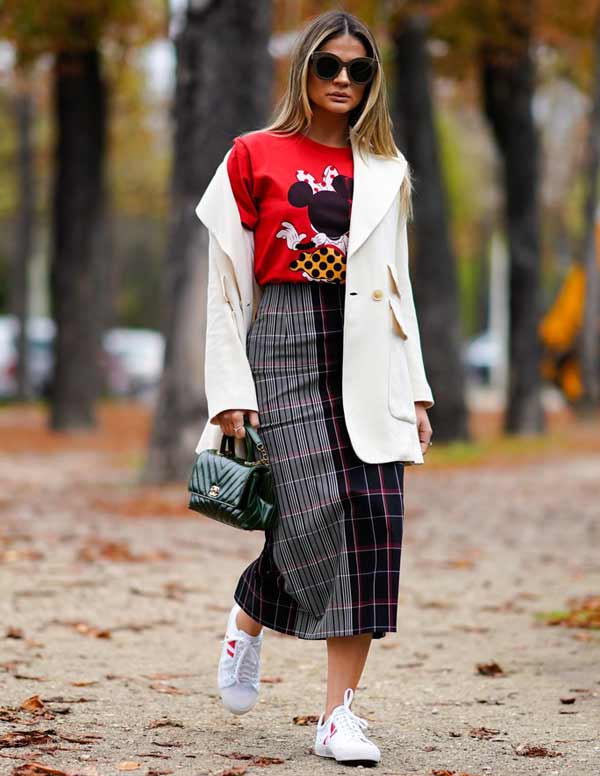 Street style 2026 : ce que portaient les invités de la Fashion Week de Paris