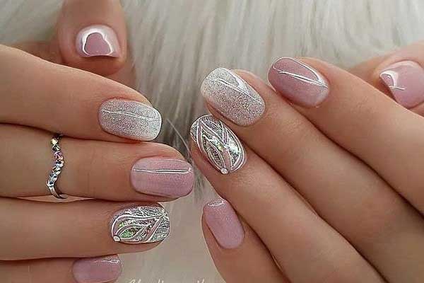 12 idées chics de manucure d'été : les copines vont envier