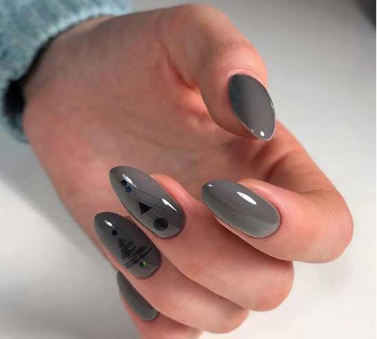 Belle manucure grise 2026