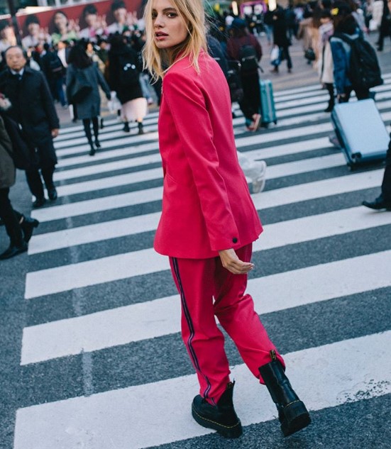 Images modernes dans le style du minimalisme 2026