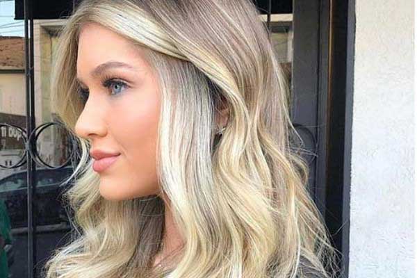 Comme c'est beau de teindre une blonde