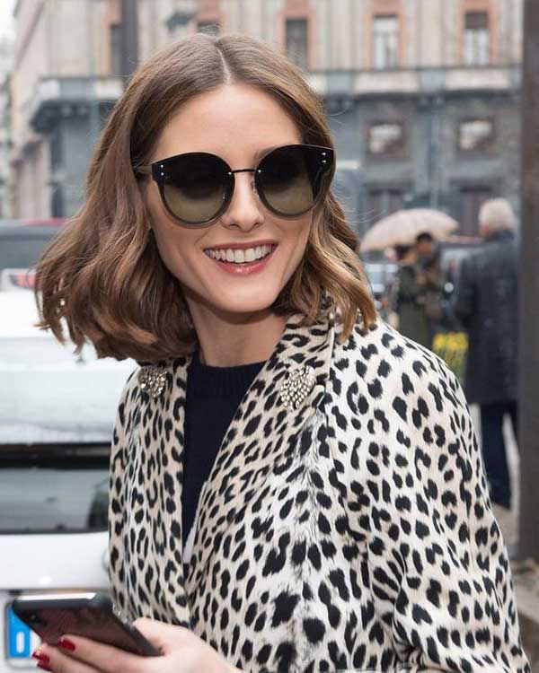 Olivia Palermo dans des lunettes de soleil à la mode 2026