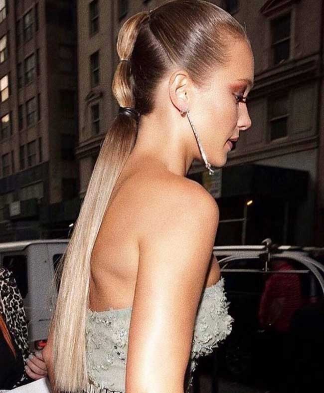 Coiffure élégante en queue de cheval