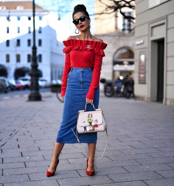 Plus la dame est âgée, plus la jupe est longue - obsolète