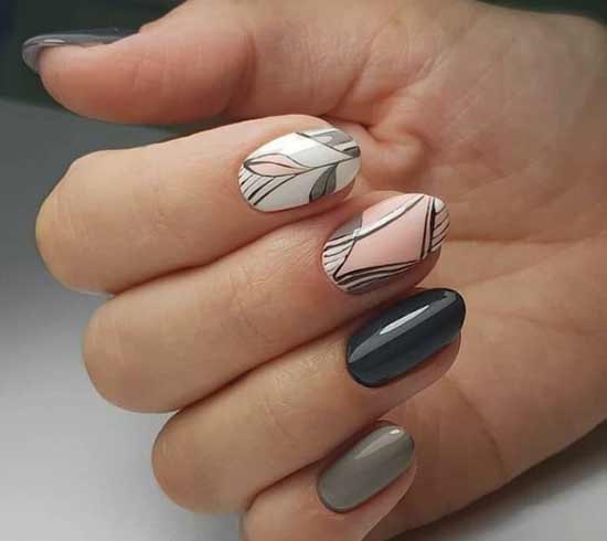 Manucure grise avec des fleurs