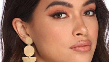 Maquillage parfait pour le siècle à venir - nuances