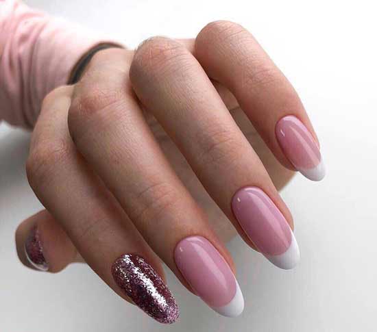 Paillettes transparentes et assorties