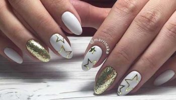 Conception de manucure du nouvel an