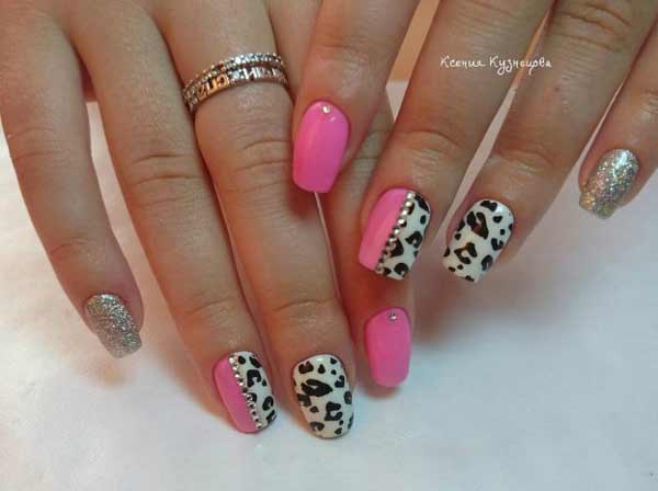 Manucure du Nouvel An 2026: idées à la mode pour les ongles courts