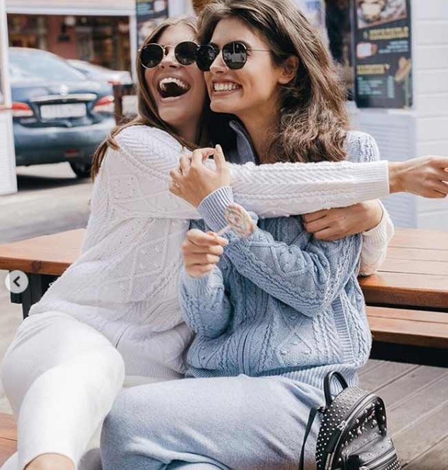 Pull oversize avec pantalon de survêtement