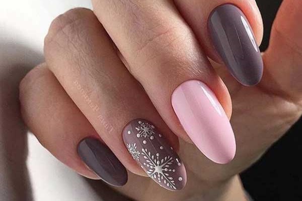 Belle conception d'ongles d'hiver 2026