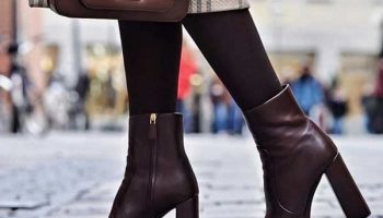 Les collants noirs mats sont à la mode en 2026