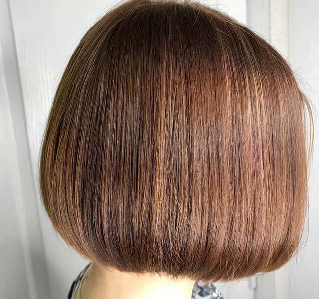 Coloration marbrée pour les brunes et les femmes aux cheveux bruns