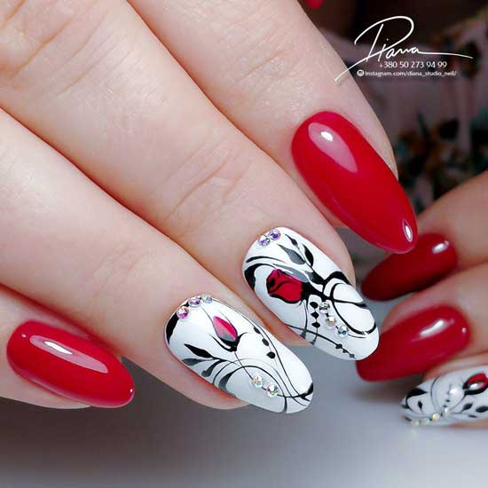 Manucure avec imprimé fleurs 2026