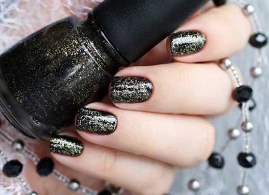 Manucure dorée: belles idées de design, photo