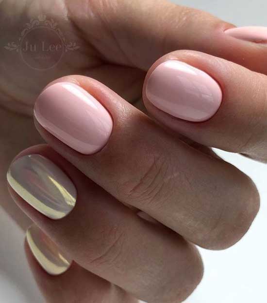 Manucure avec des idées de photo effet doré