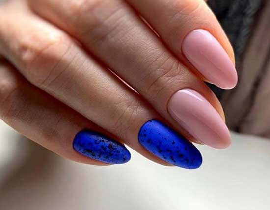 Manucure bicolore en vacances