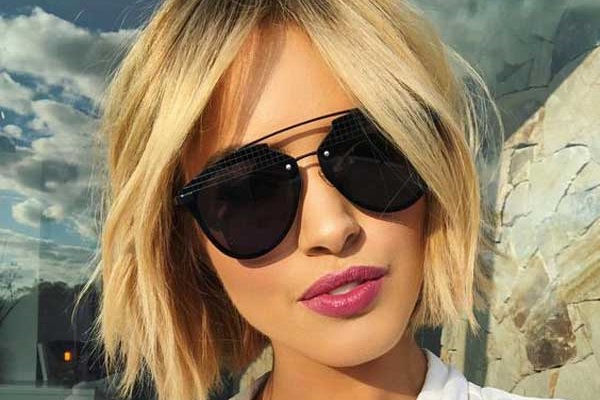 Belles coupes de cheveux avec frange 2025-2026 : des idées de coupes de cheveux originales