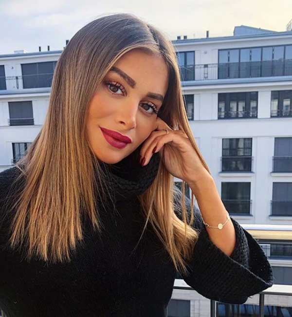 Coupe de cheveux à la mode pour cheveux longs