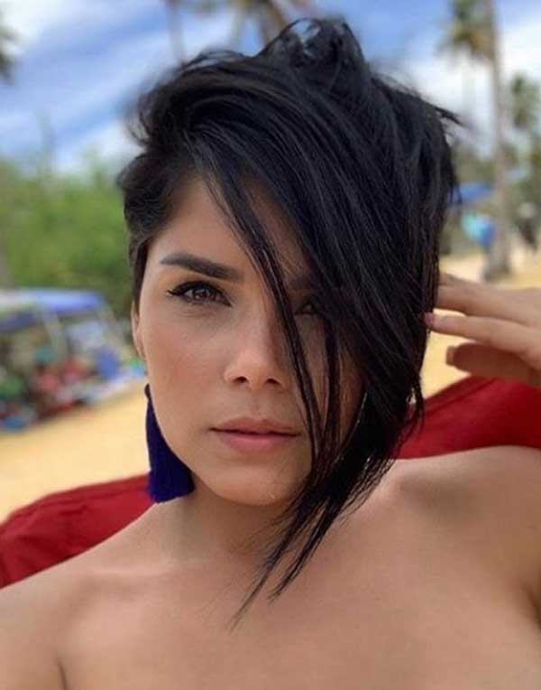 Coupe de cheveux Pixie sans frange