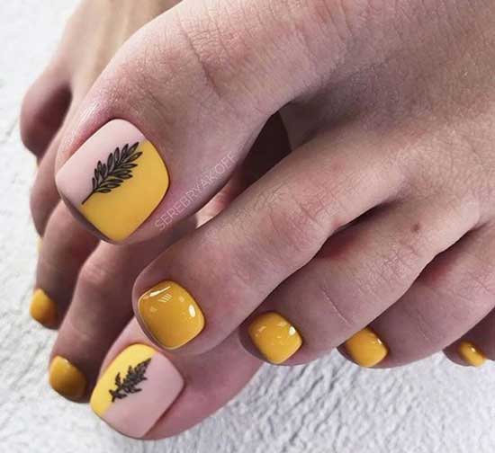 Pédicure jaune minimaliste