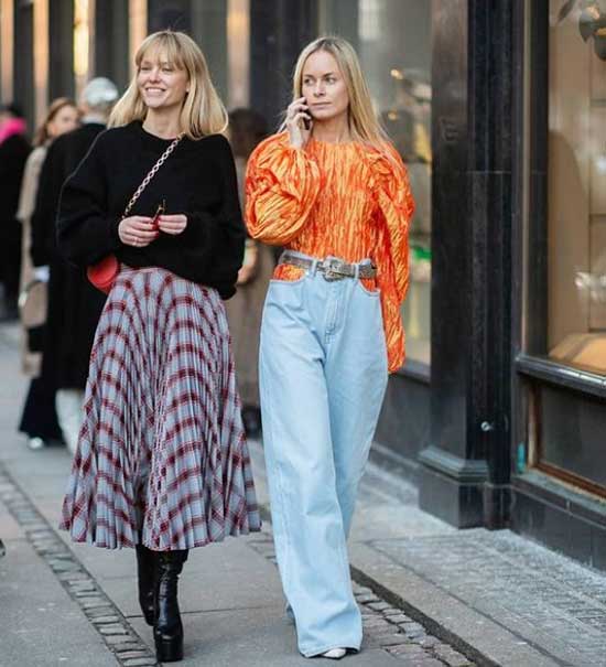 Regardez avec un jean large