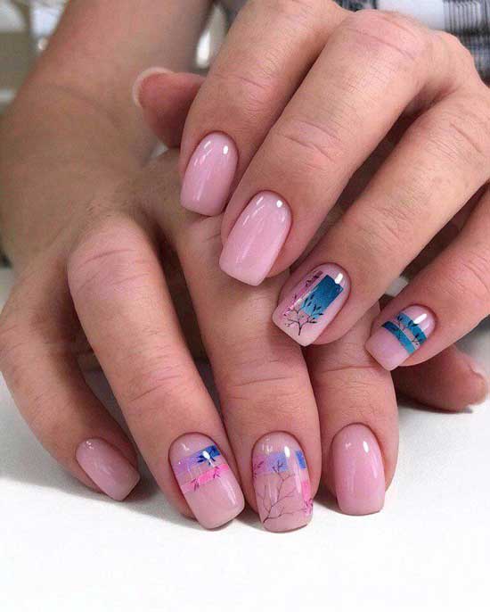 Manucure nude de style classique