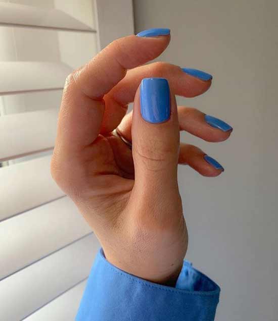 Manucure d'automne bleu