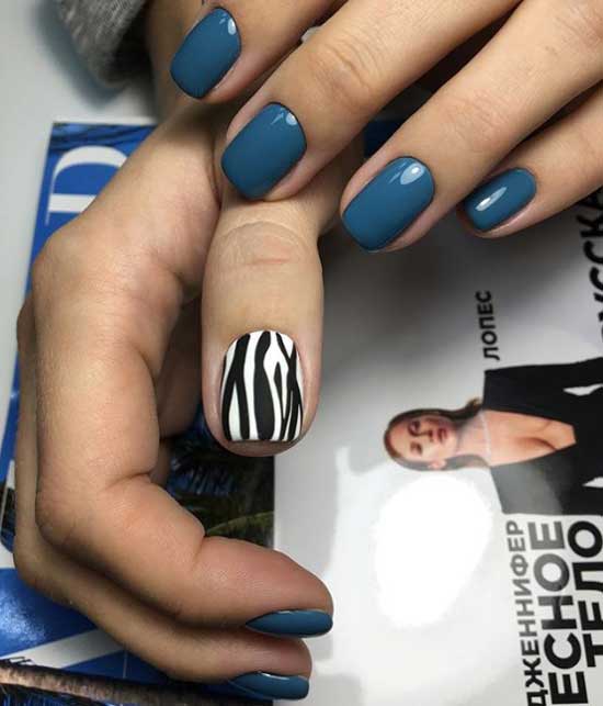 Photo de manucure sombre 2026