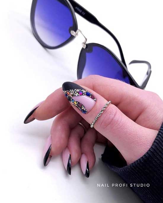 Nouveau design, photo de manucure en forme d'amande 2025-2026