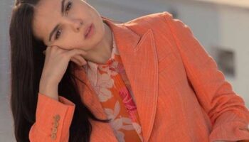 Photo avec quoi porter un tailleur pantalon