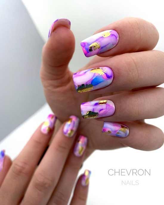 Beau printemps de manucure