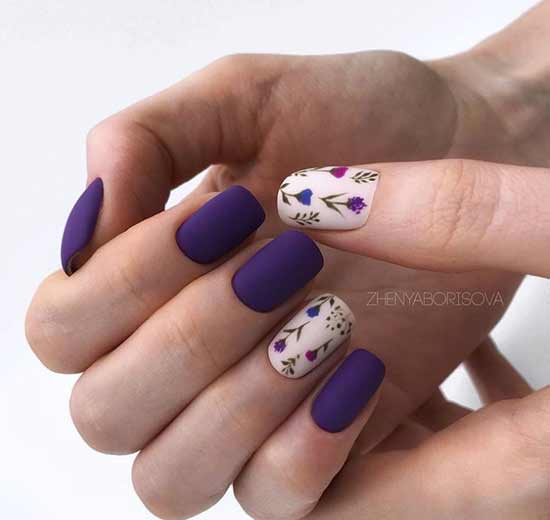 Manucure de printemps sombre pour les ongles courts