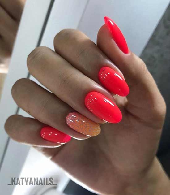 Photo de manucure d'été lumineuse