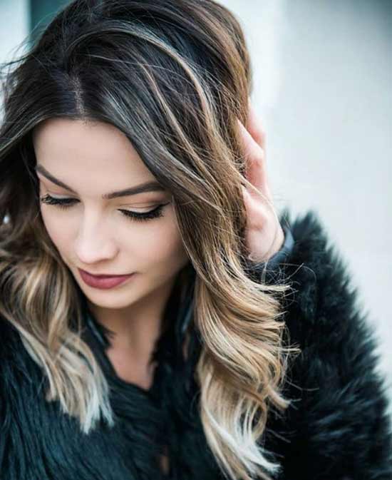 Coupe de cheveux cheveux mi-longs