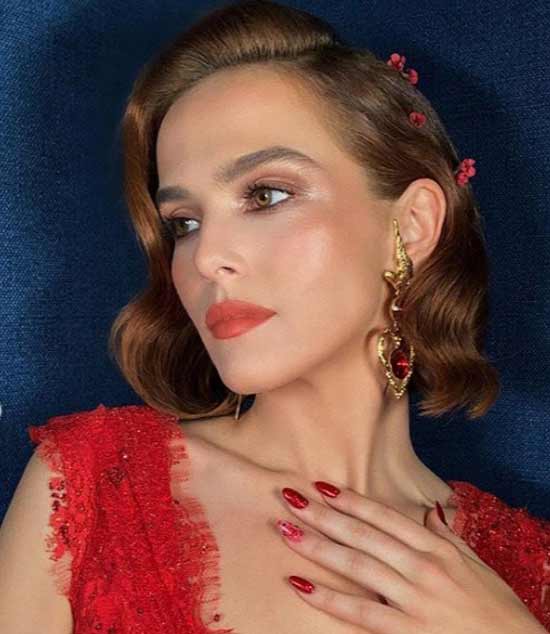 Styliser les coupes de cheveux de bob