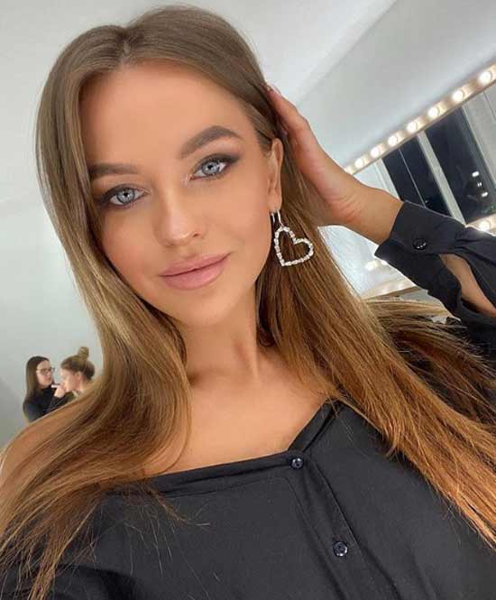 Cascade de cheveux longs